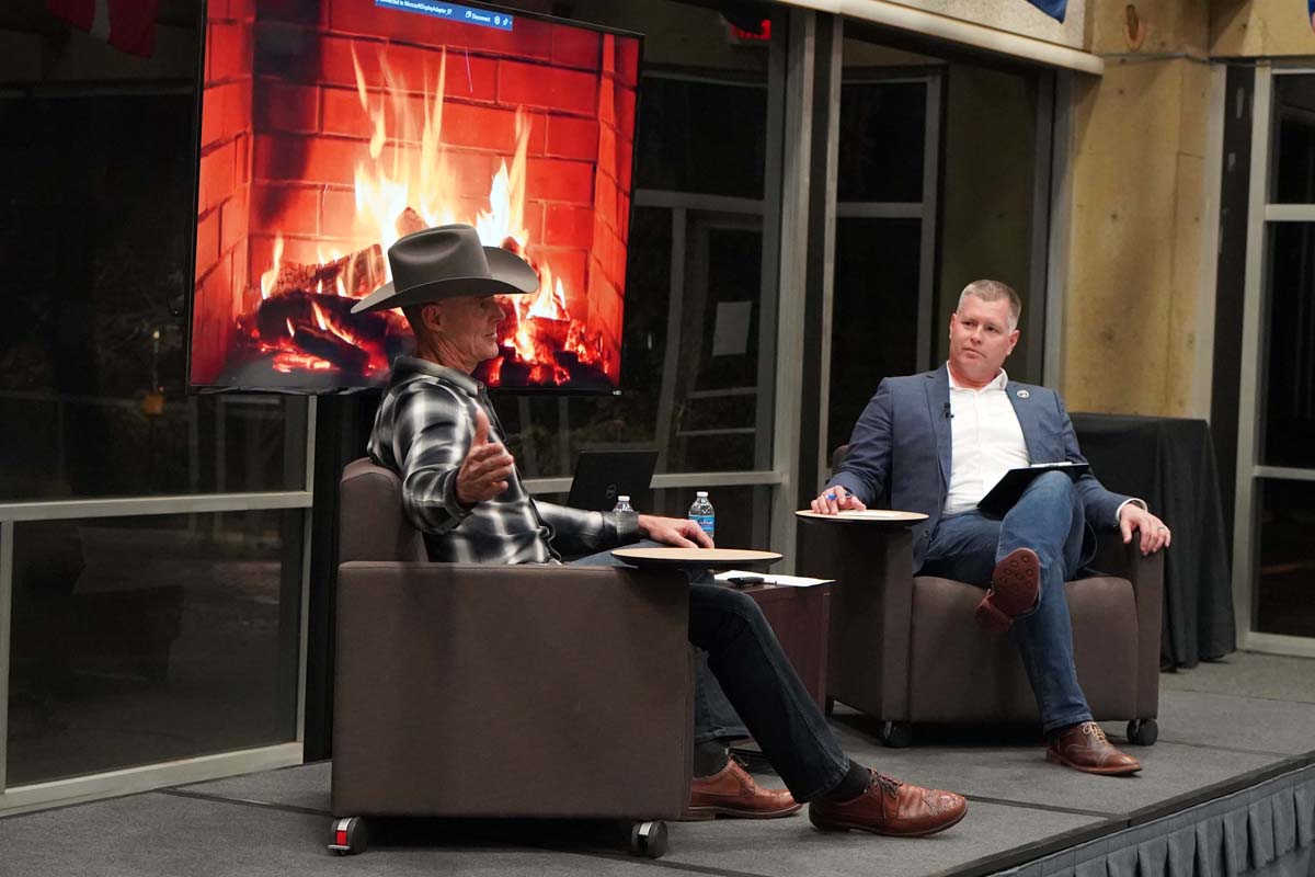 People enjoying President's Circle Gathering