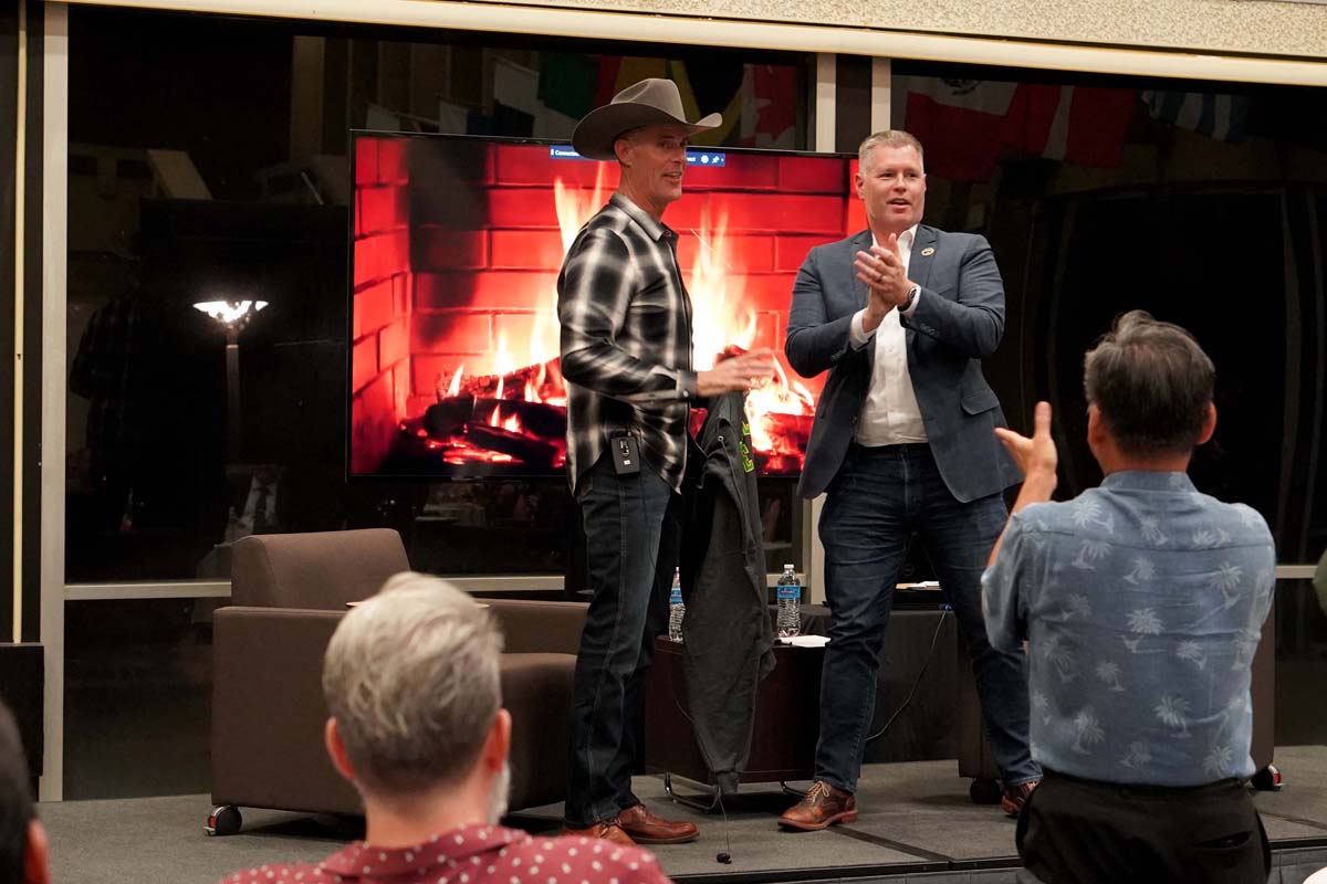 People enjoying President's Circle Gathering