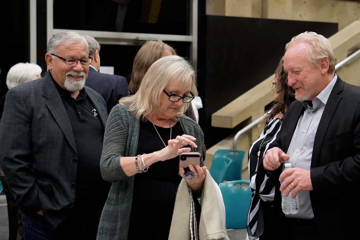 People enjoying President's Circle Gathering