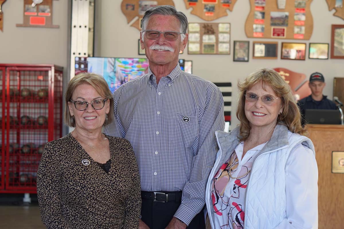 People enjoying the Friends Annual Luncheon