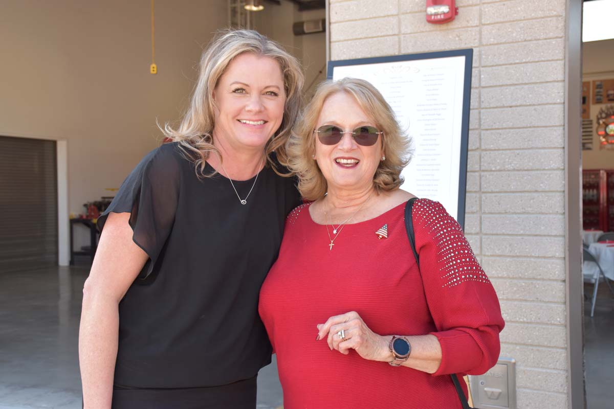 People enjoying the Friends Annual Luncheon