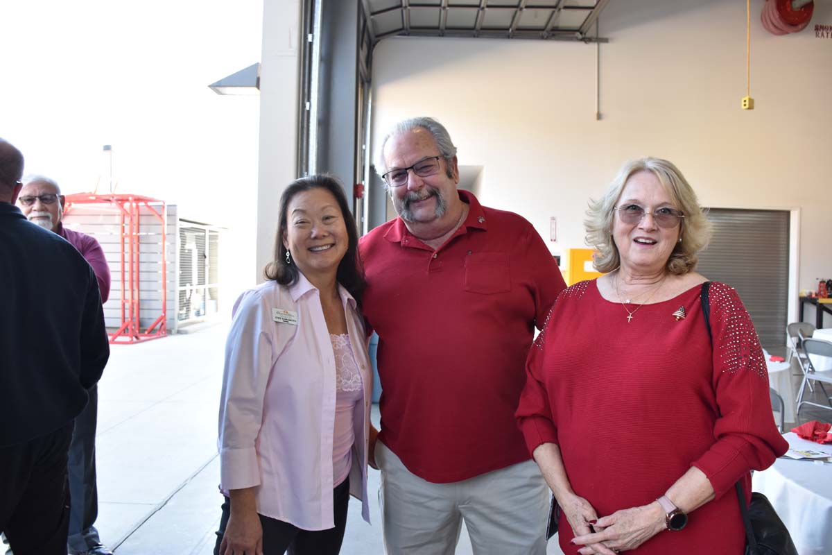 People enjoying the Friends Annual Luncheon