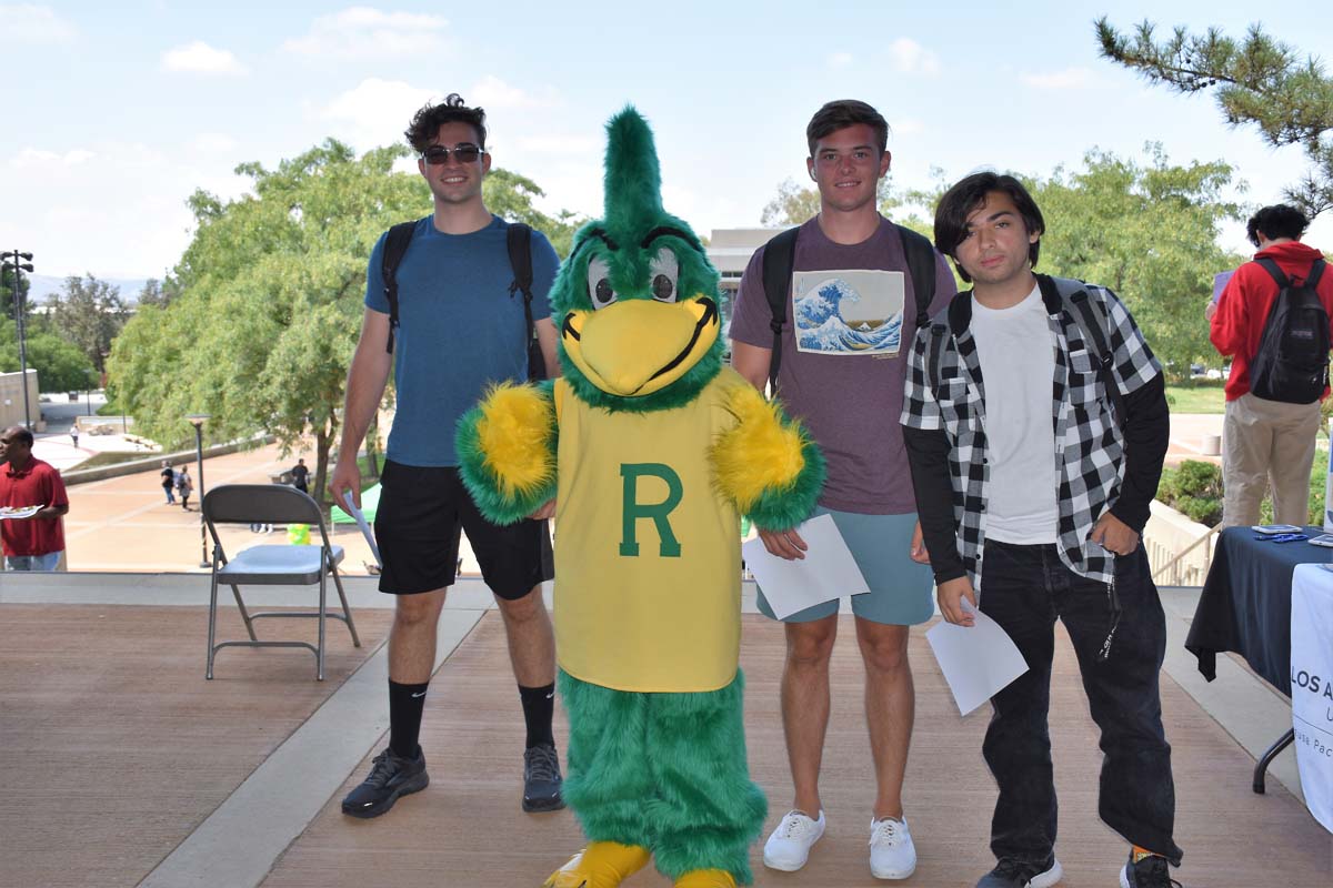 People enjoying the Transfer Fair and Hispanic Heritage Kickoff Event