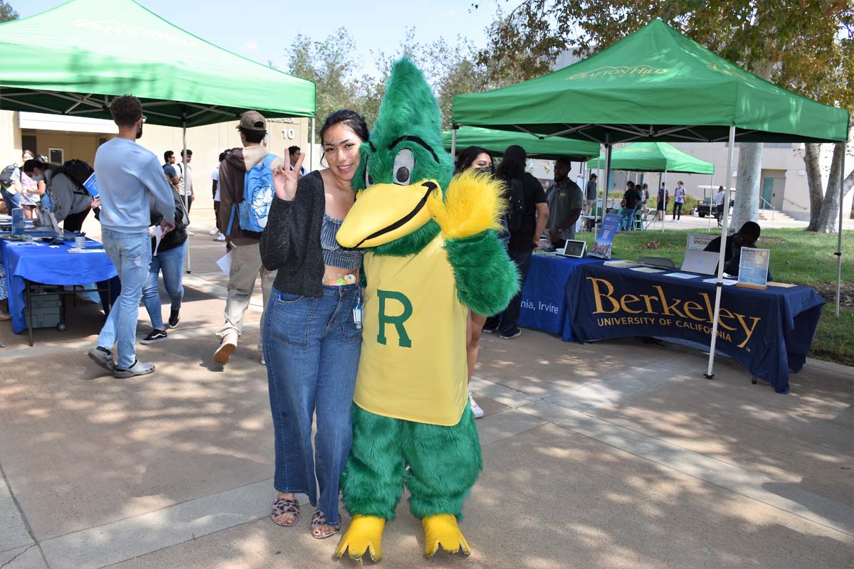 People enjoying the Transfer Fair and Hispanic Heritage Kickoff Event