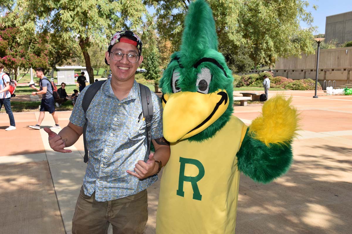 People enjoying the Transfer Fair and Hispanic Heritage Kickoff Event