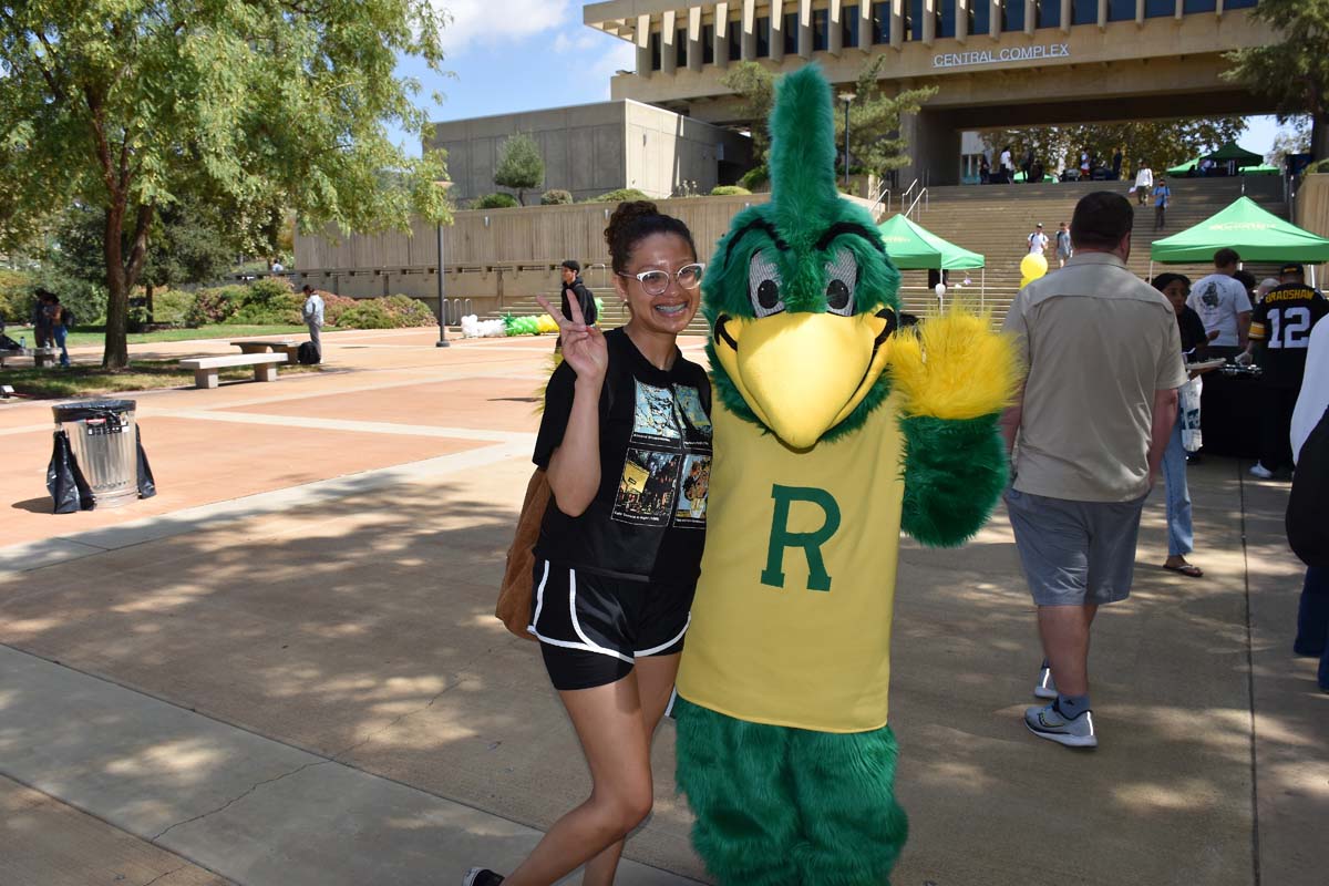 People enjoying the Transfer Fair and Hispanic Heritage Kickoff Event