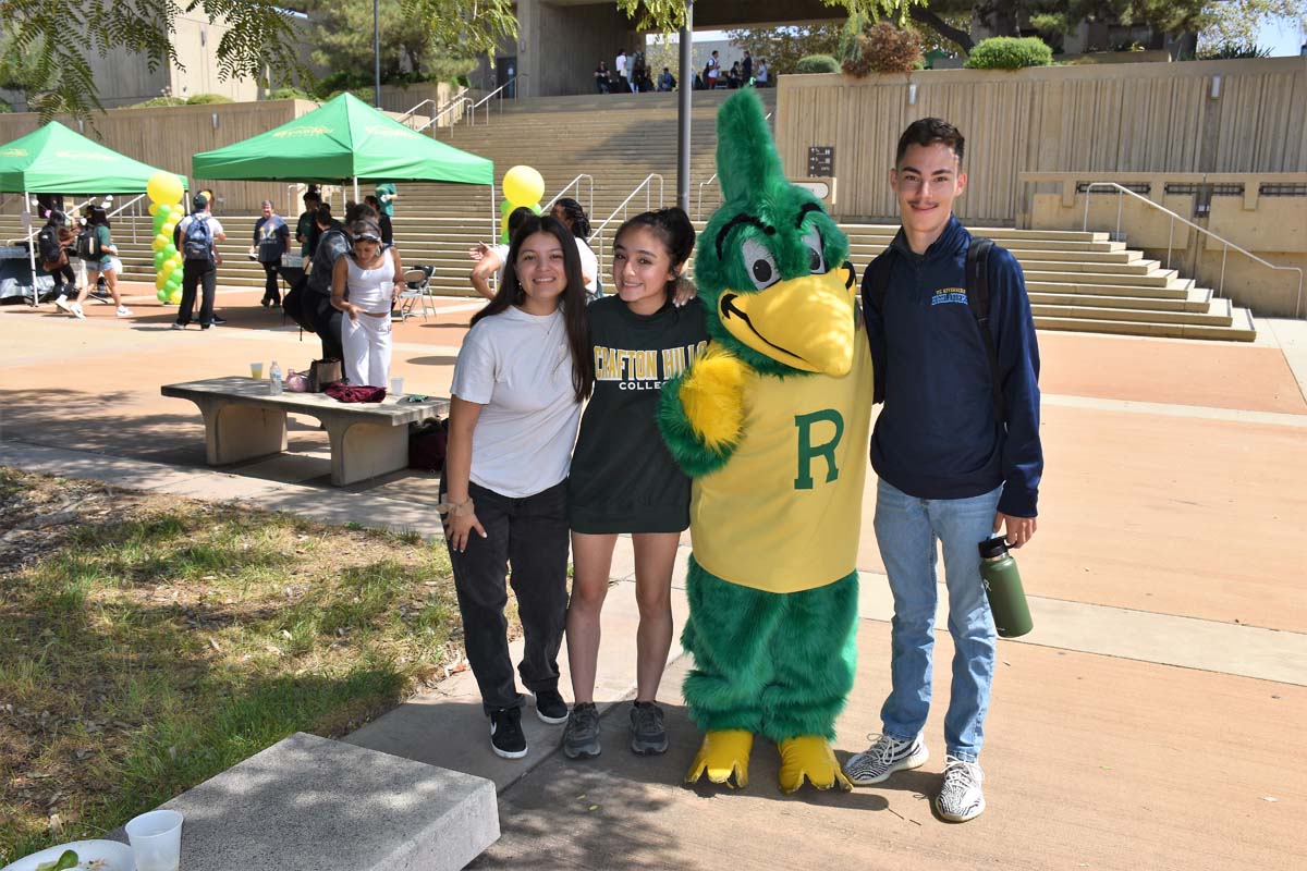People enjoying the Transfer Fair and Hispanic Heritage Kickoff Event