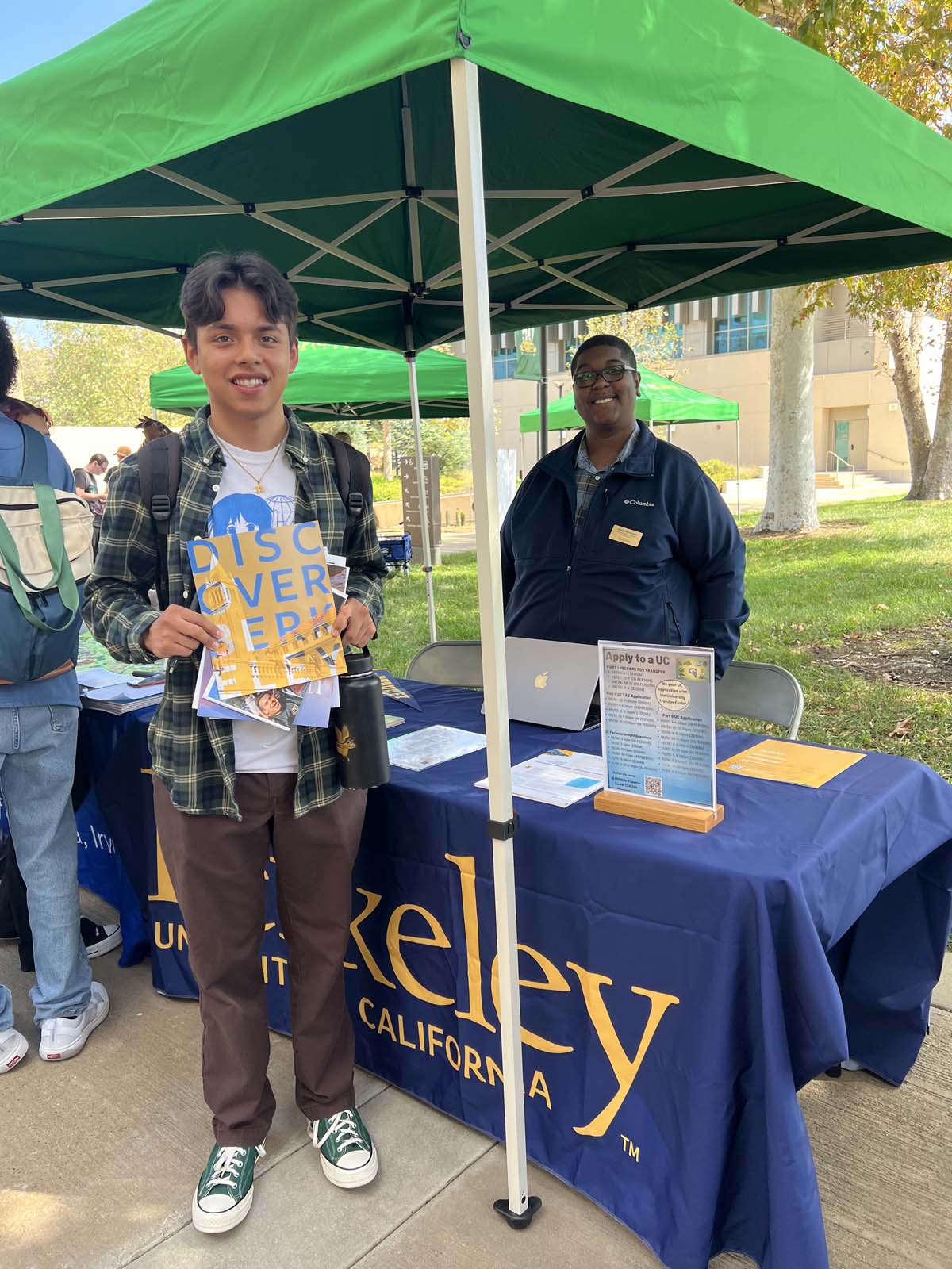 People enjoying the Transfer Fair and Hispanic Heritage Kickoff Event