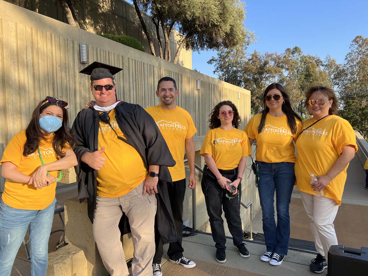 People enjoying Commencement