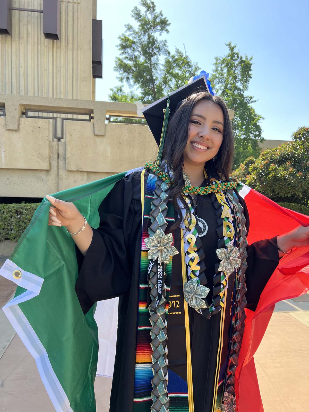 People enjoying Commencement