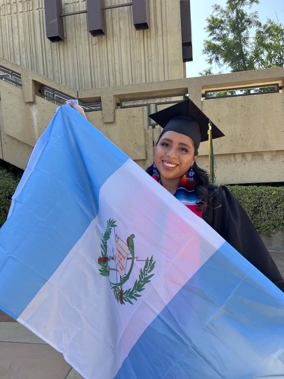 People enjoying Commencement