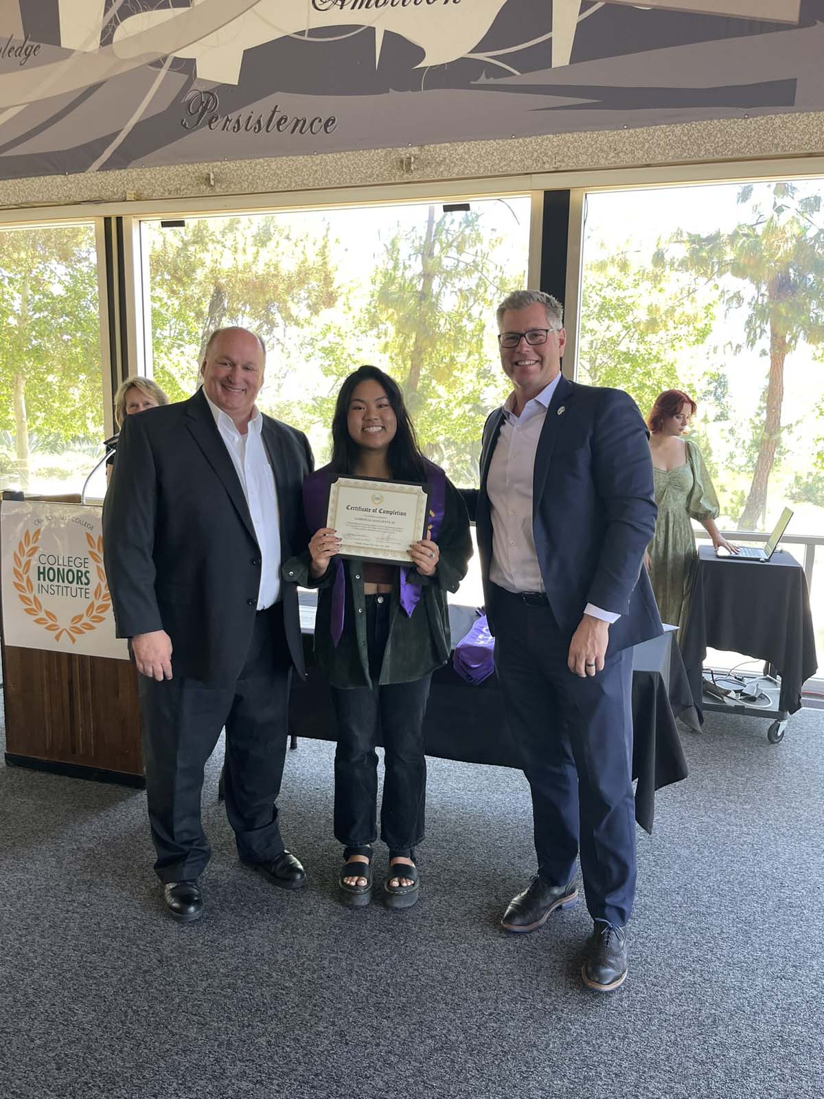 People enjoying the Honors Luncheon