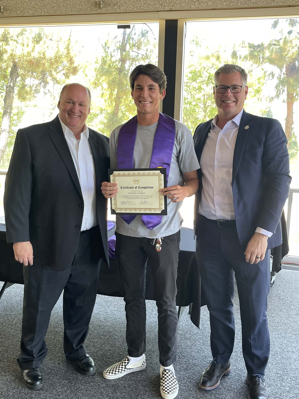 People enjoying the Honors Luncheon
