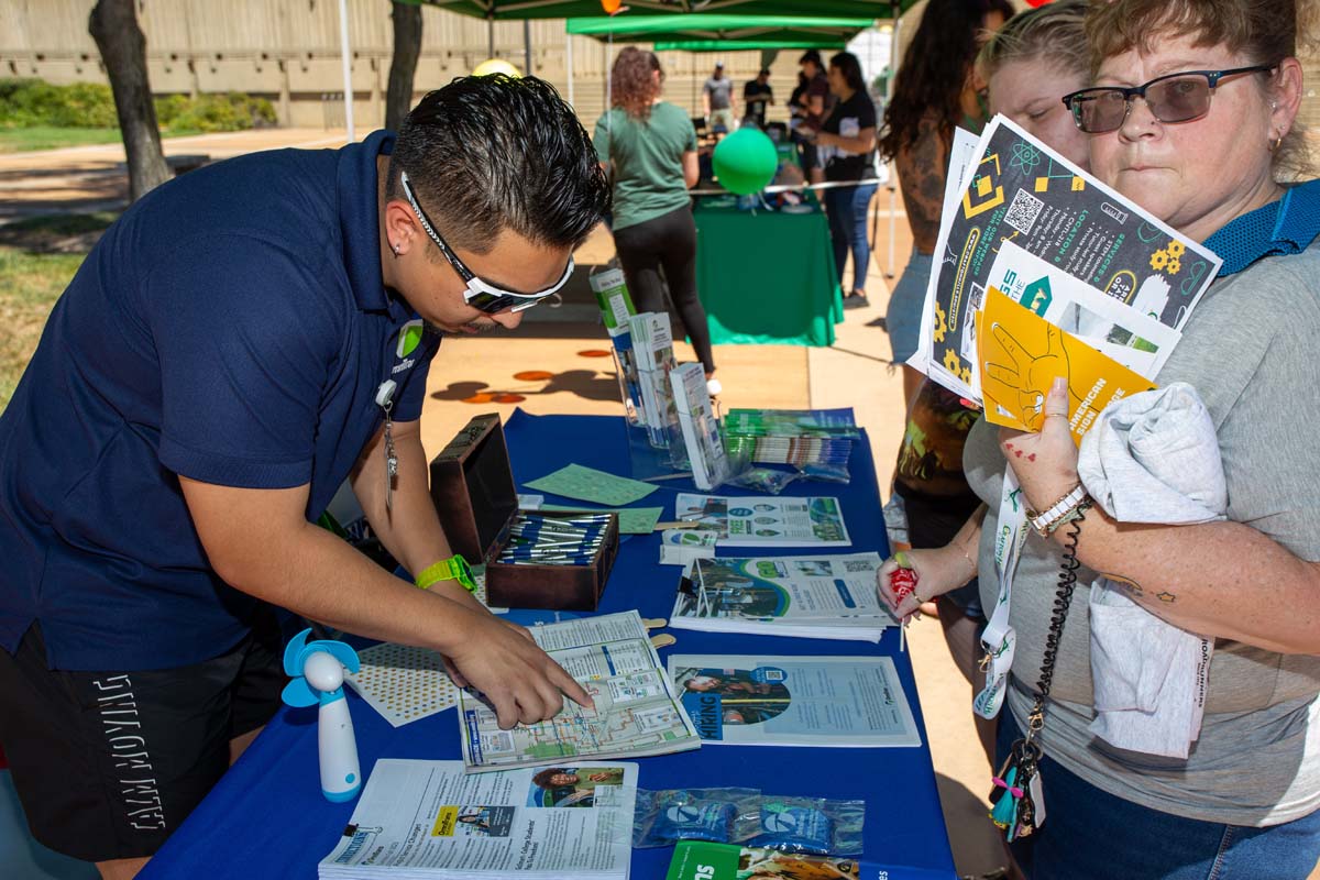 People enjoying the Roadrunner Rally