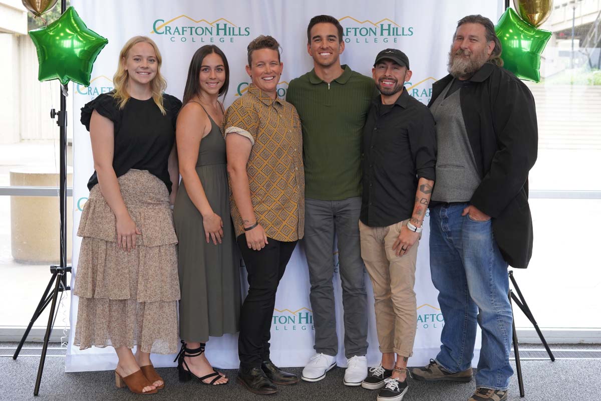 People enjoying the Athletics Banquet