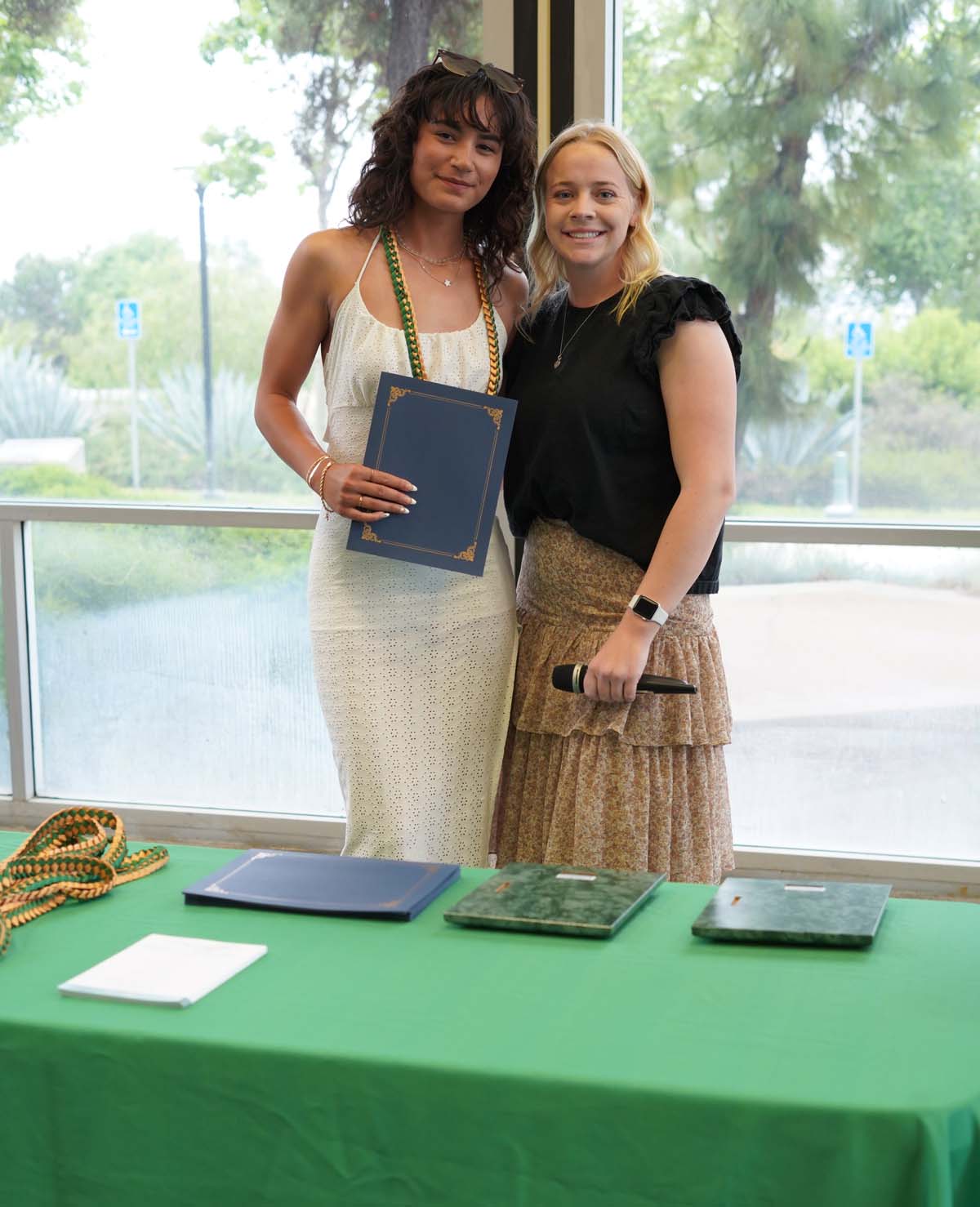 People enjoying the Athletics Banquet