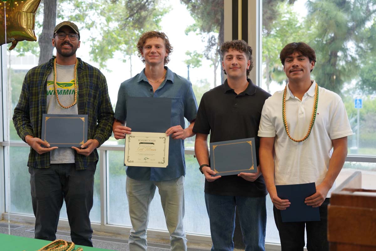 People enjoying the Athletics Banquet