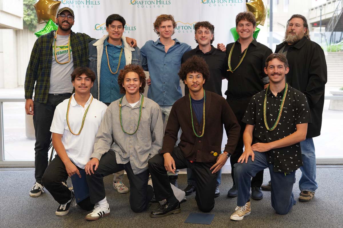 People enjoying the Athletics Banquet