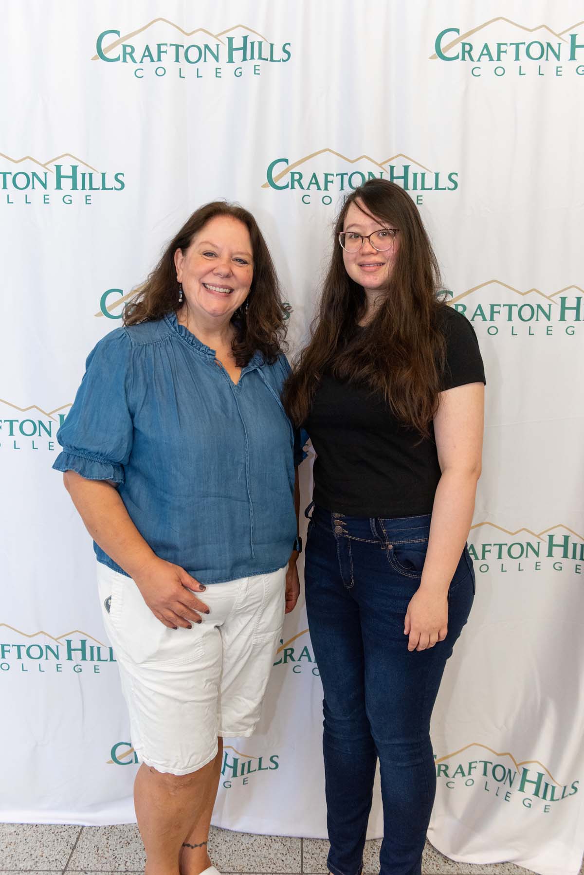 Student attends CHC Scholarship Reception