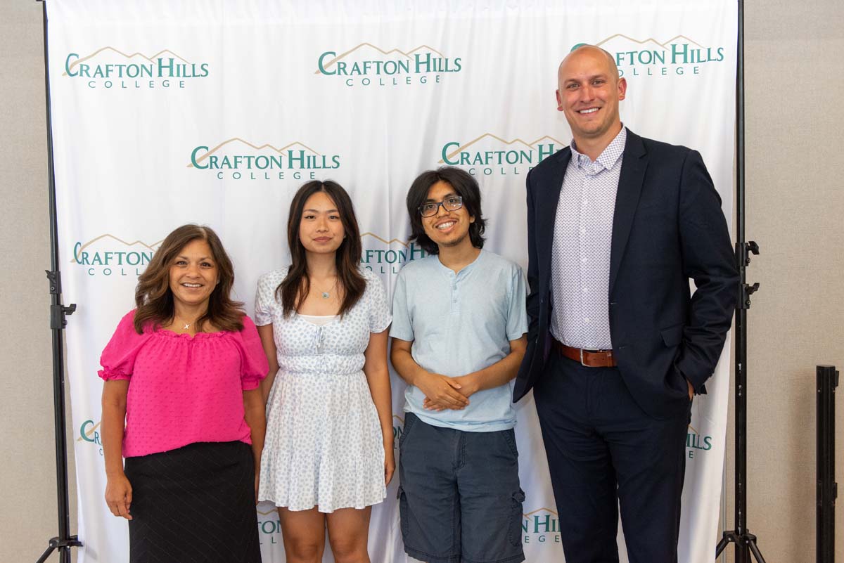 Student attends CHC Scholarship Reception