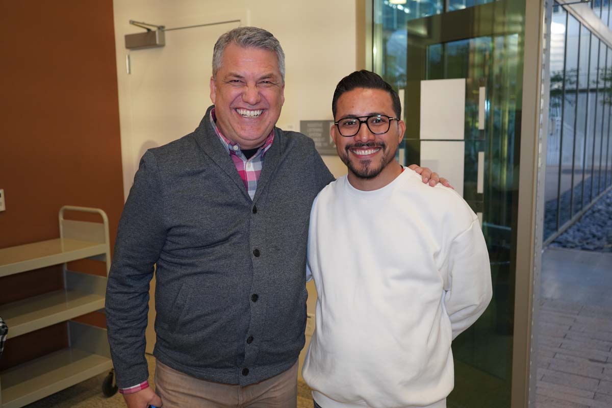 Attendee at Día de los Muertos event at CHC.