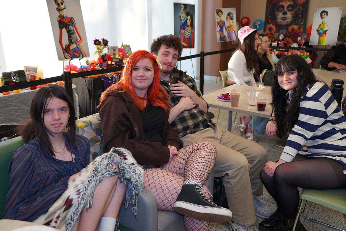 Attendee at Día de los Muertos event at CHC.