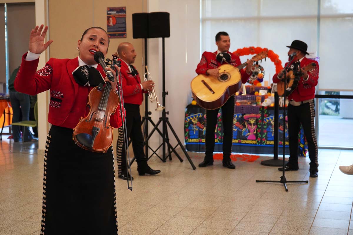 Attendee at Día de los Muertos event at CHC.