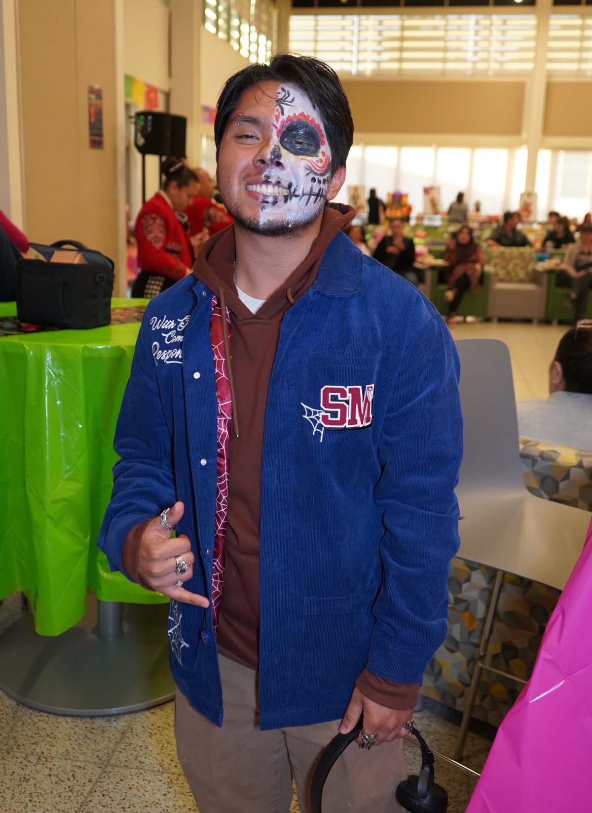 Attendee at Día de los Muertos event at CHC.