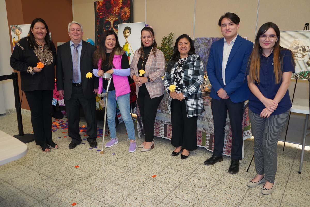 Attendee at Día de los Muertos event at CHC.