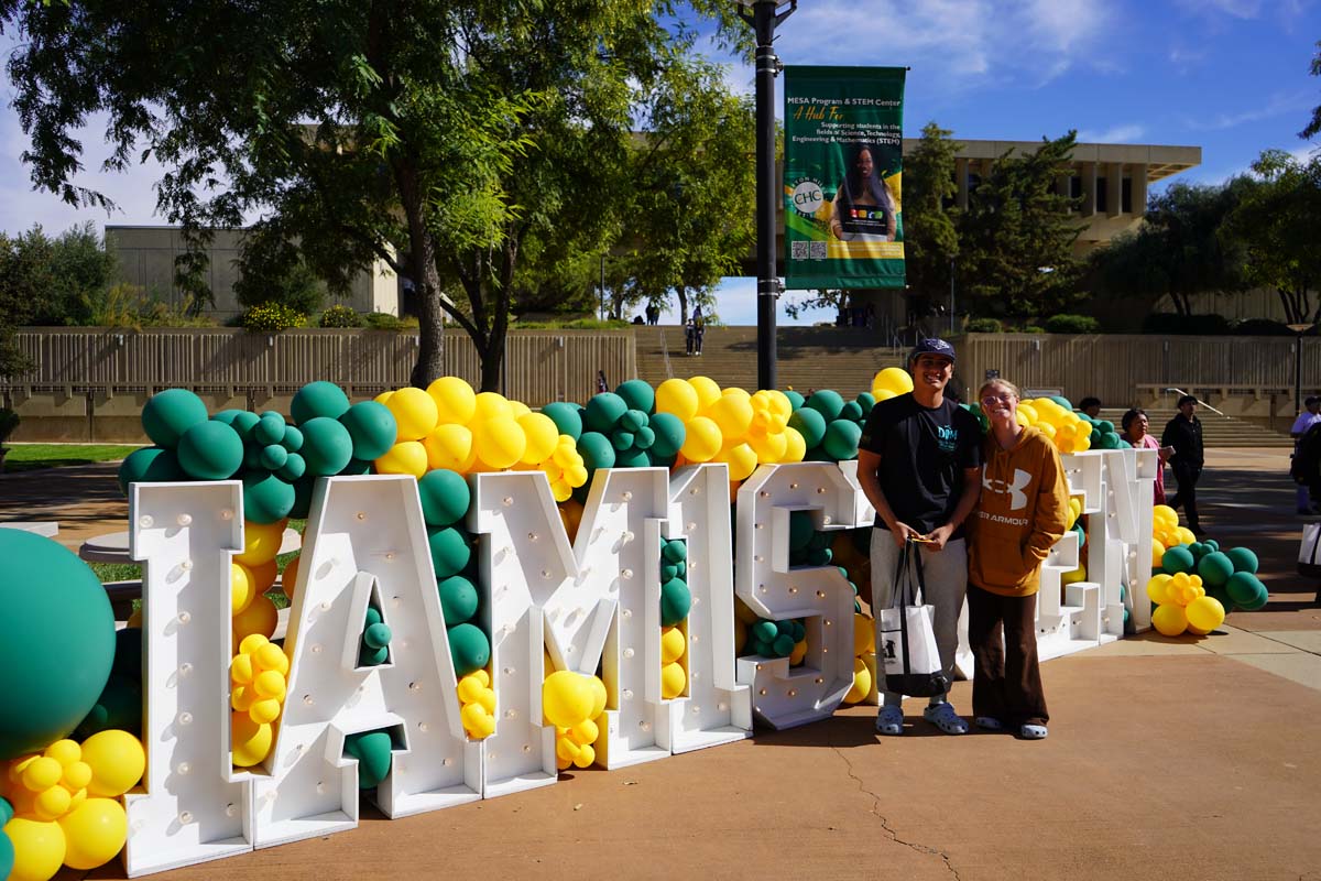 Students attend 1st Gen Resource Fair at CHC.