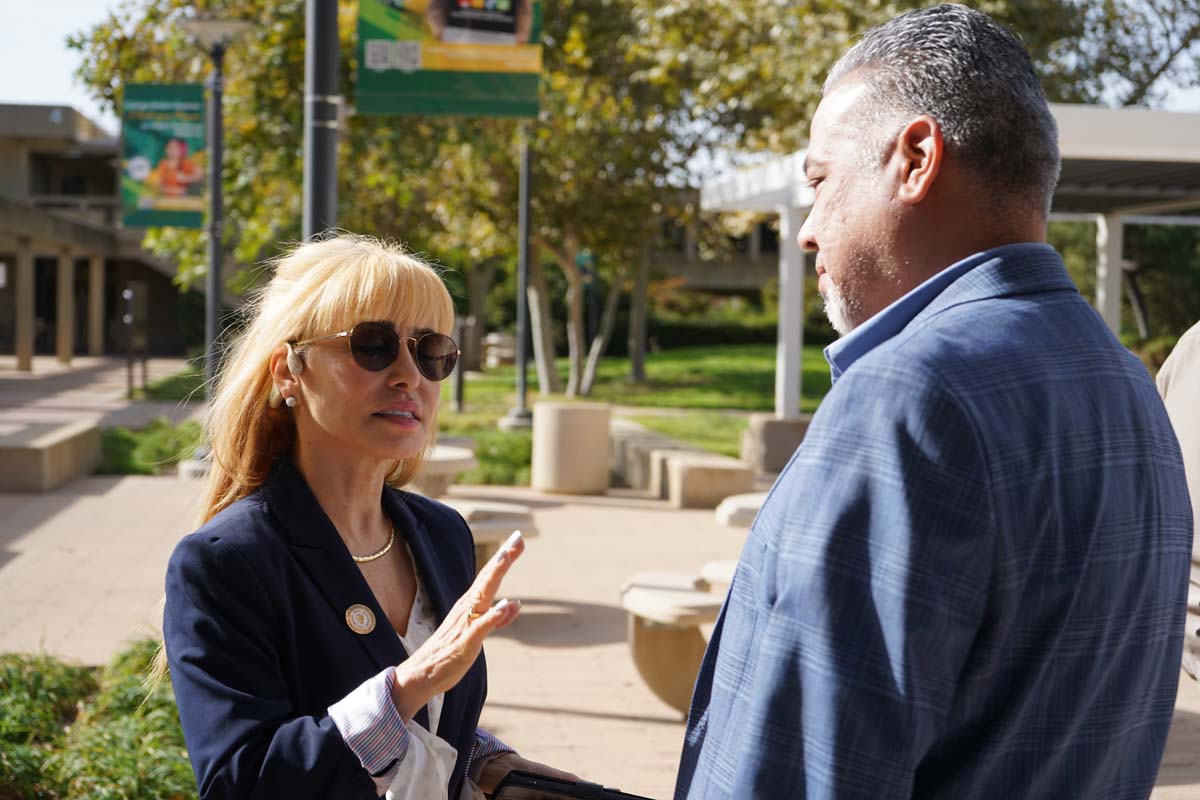Students from USC attend a sustainability tour at CHC.
