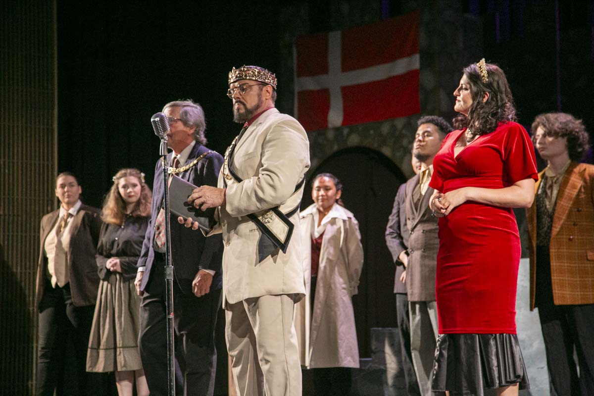 This is a sample image caption.