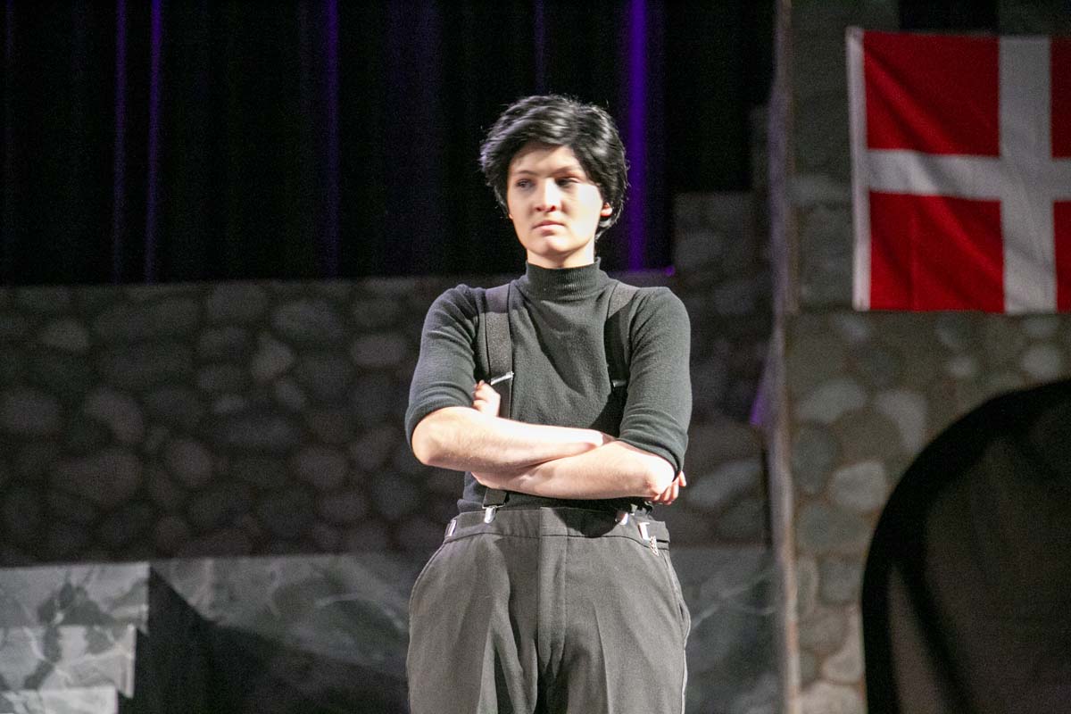 This is a sample image caption.