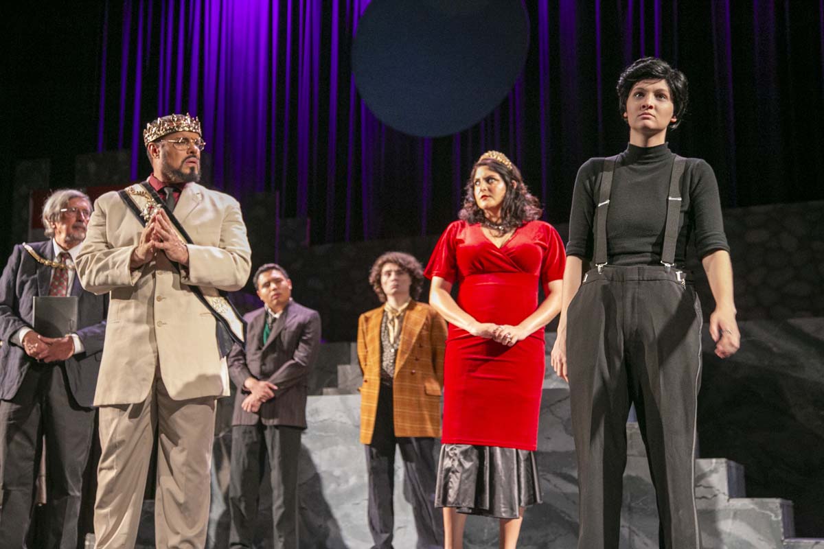 This is a sample image caption.