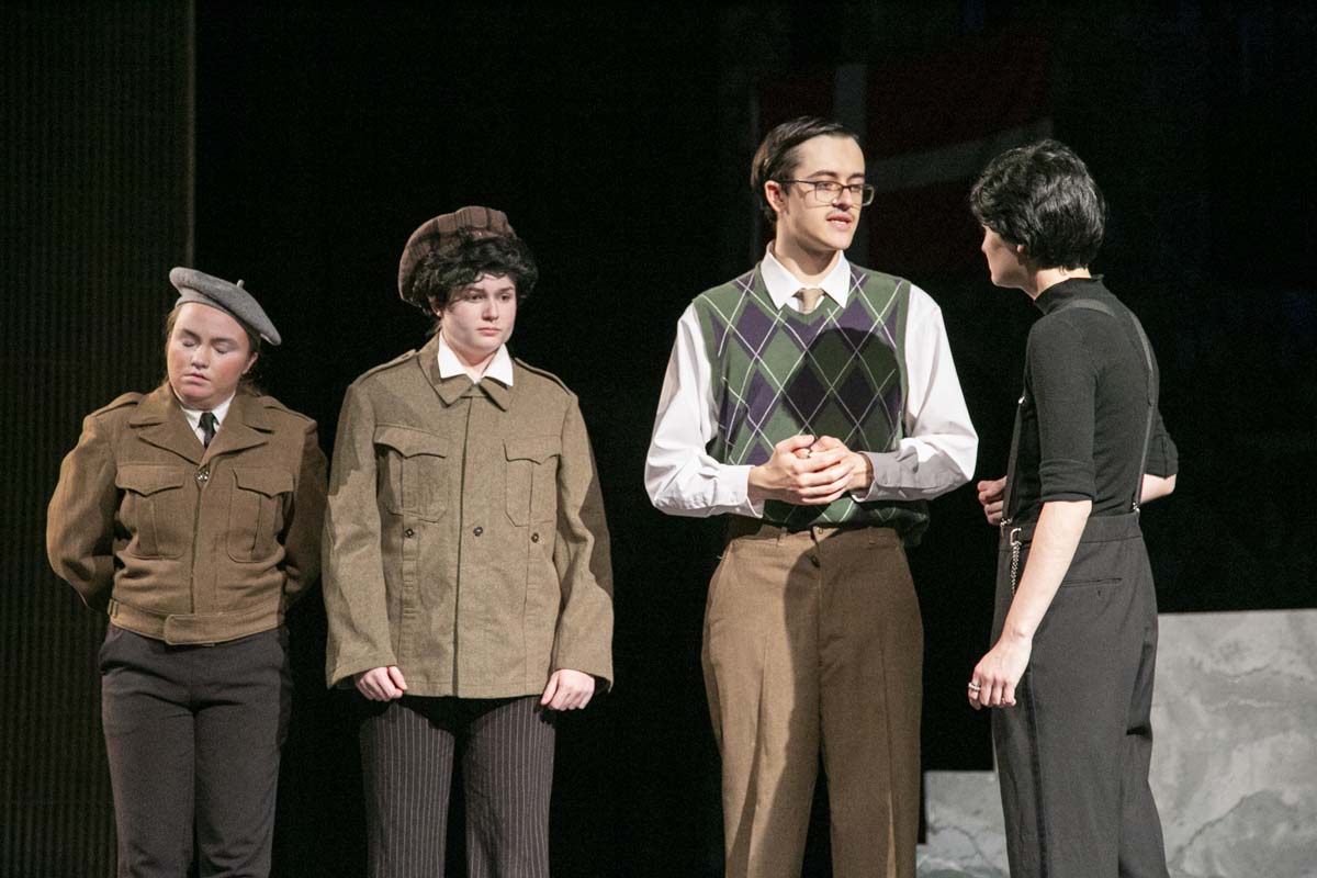 This is a sample image caption.