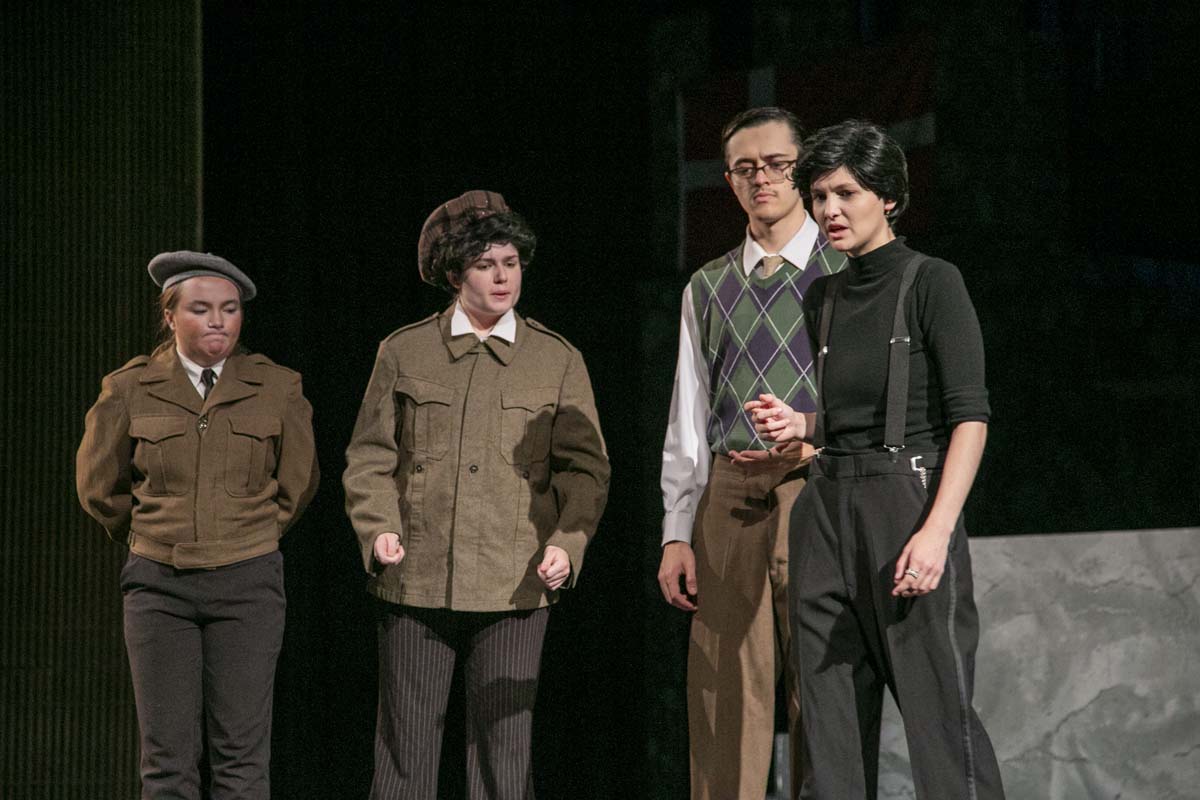 This is a sample image caption.