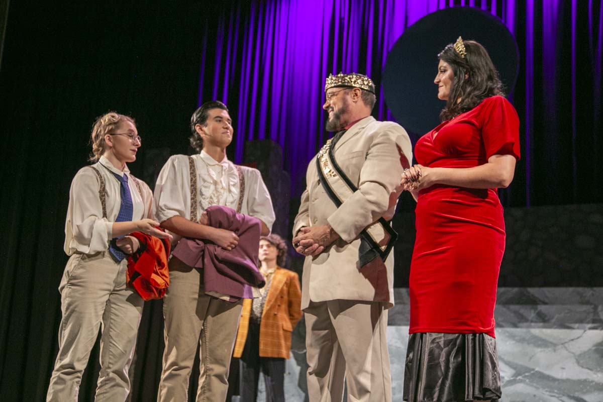 This is a sample image caption.