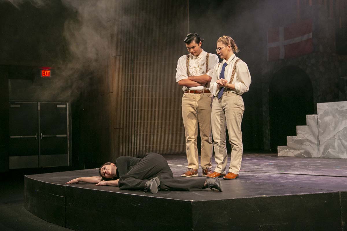 This is a sample image caption.