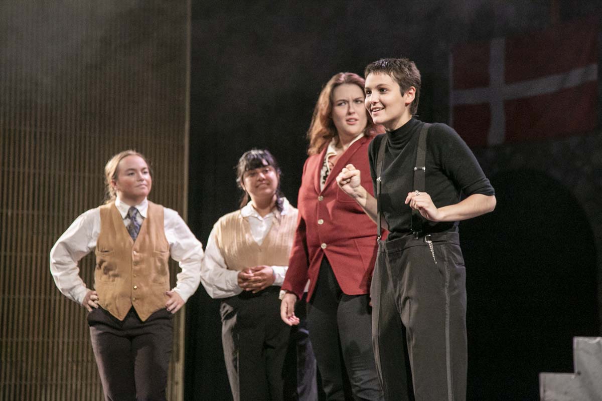 This is a sample image caption.