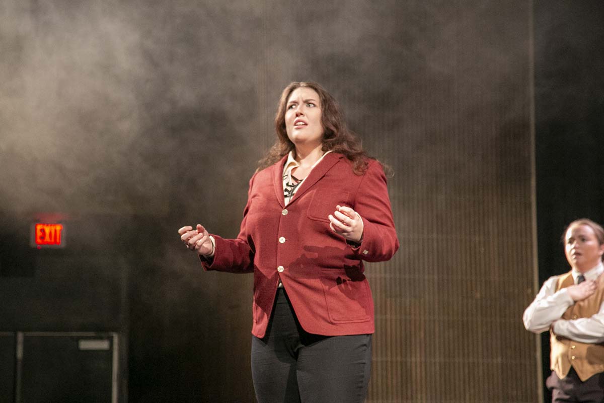 This is a sample image caption.