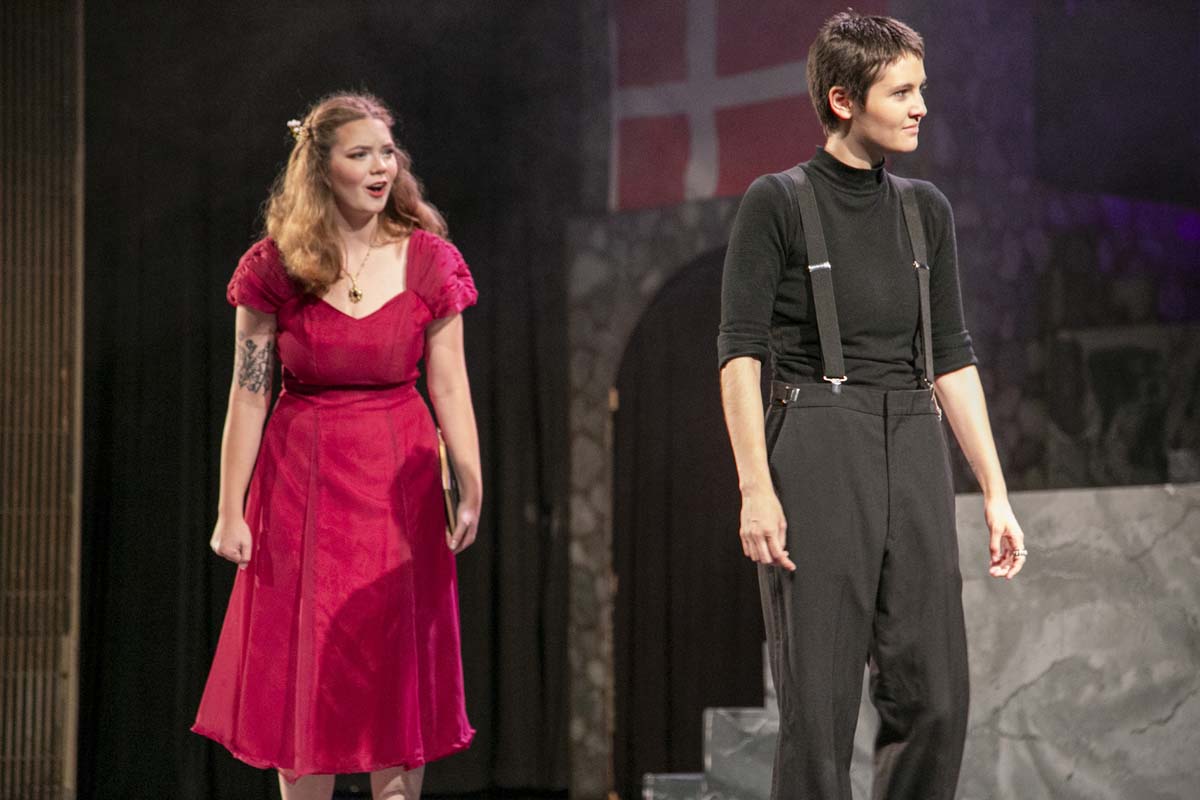 This is a sample image caption.