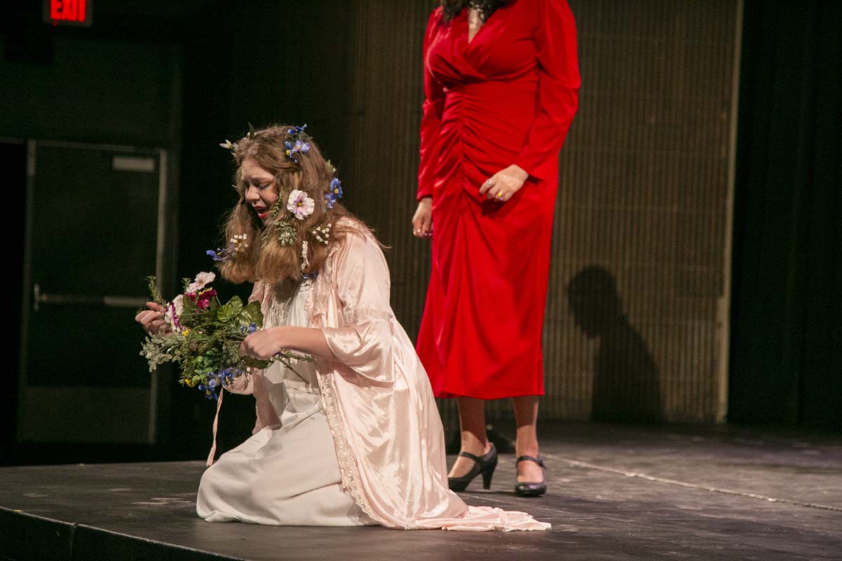 This is a sample image caption.