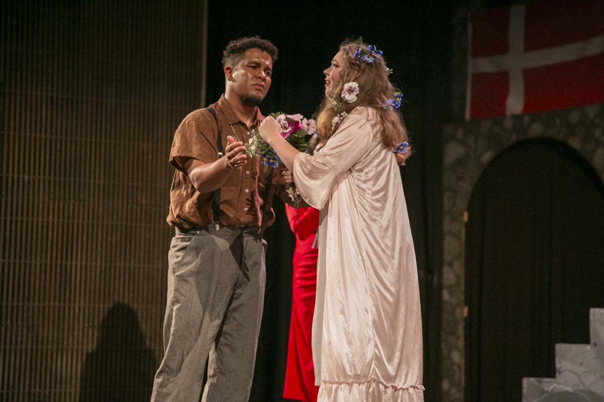 This is a sample image caption.