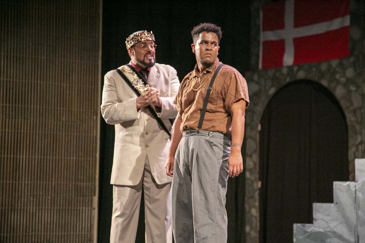 This is a sample image caption.