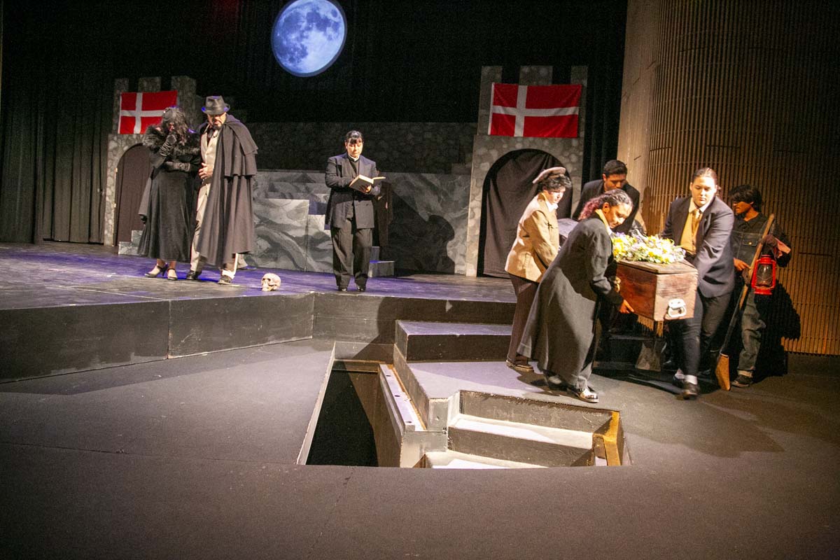 This is a sample image caption.