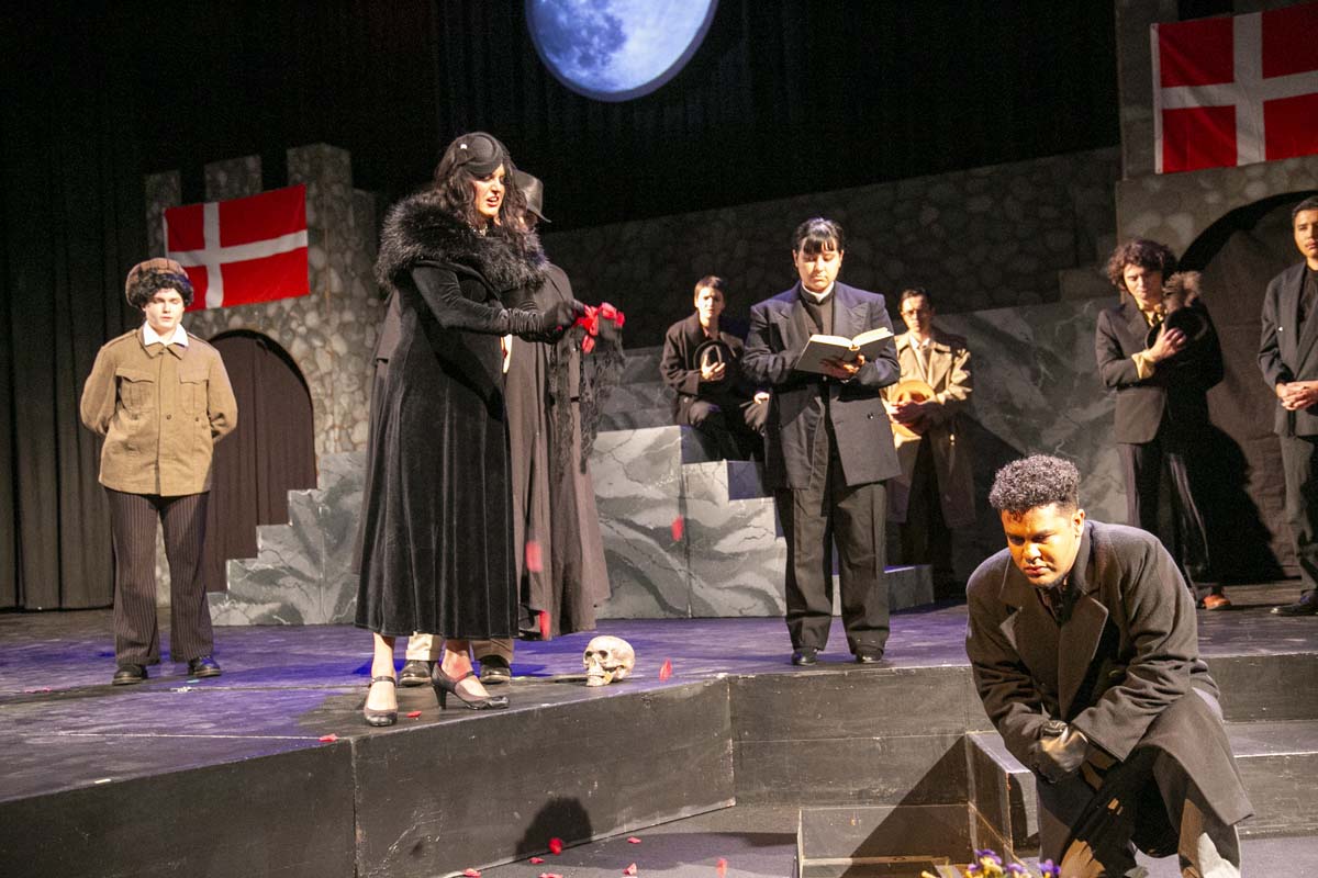 This is a sample image caption.