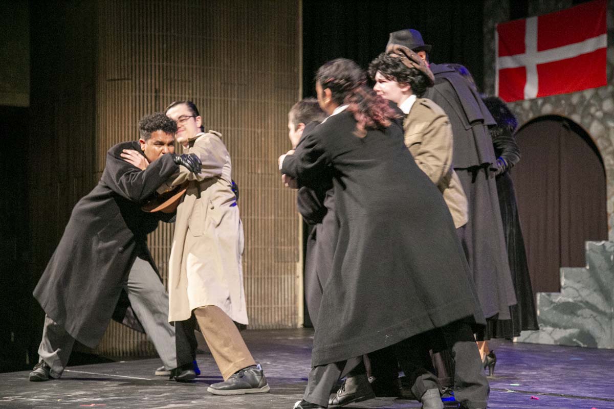 This is a sample image caption.