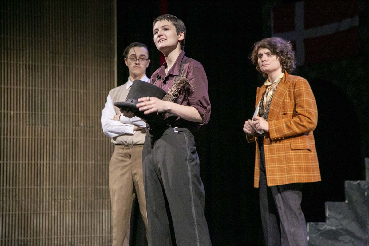 This is a sample image caption.