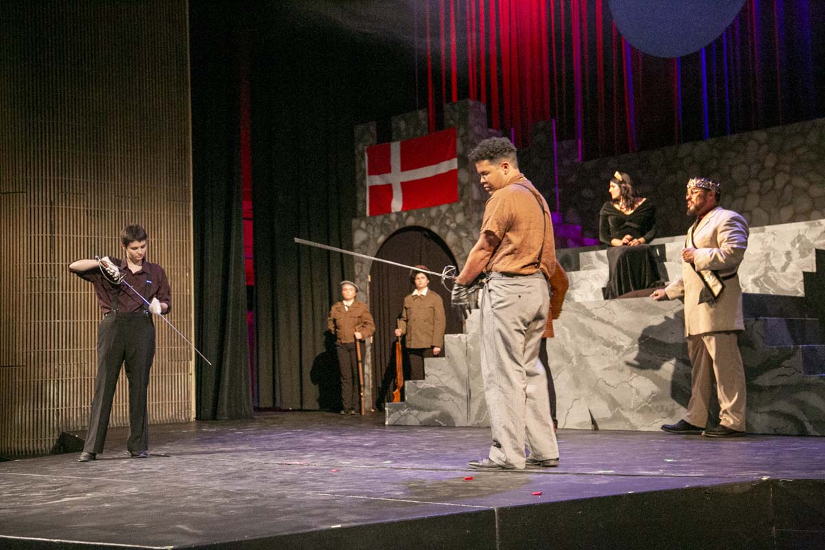 This is a sample image caption.