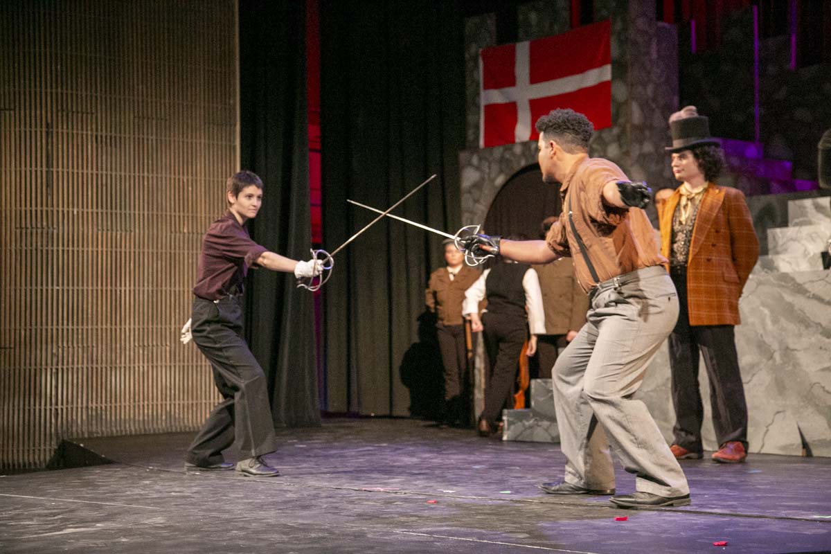 This is a sample image caption.